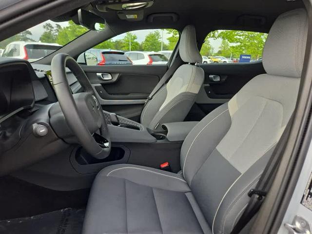 Photo of 2022 Snow Polestar 2
