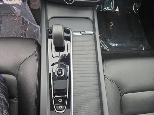 Photo of 2024 Silver Volvo S60