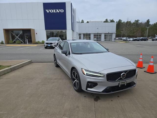 Photo of 2024 Silver Volvo S60