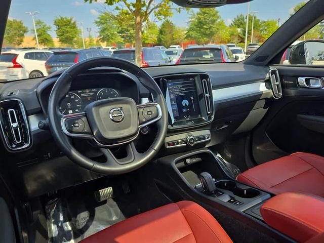 Photo of 2019 Black Stone Volvo XC40