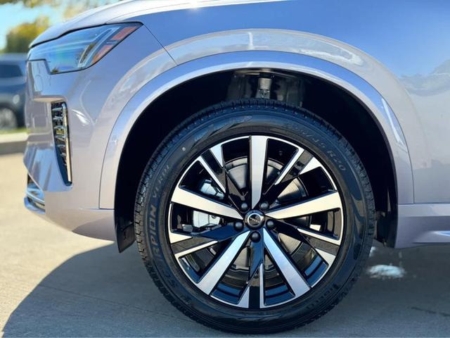 Photo of 2026 Silver Volvo XC90