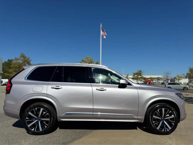Photo of 2026 Silver Volvo XC90