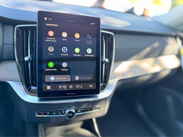 Photo of 2026 Silver Volvo XC90
