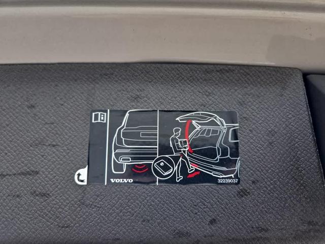 Photo of 2023 Silver Volvo XC90