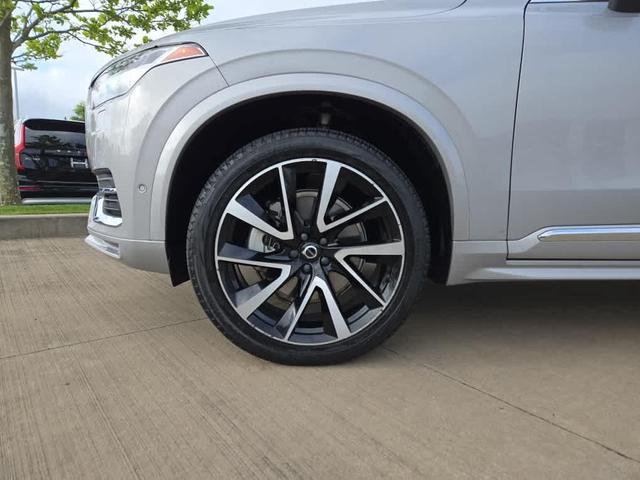 Photo of 2023 Silver Volvo XC90