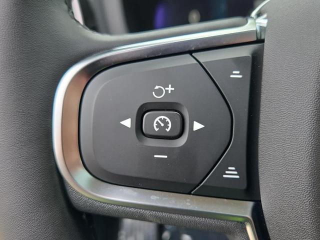 Photo of 2025 Denim Blue Metallic Volvo S60