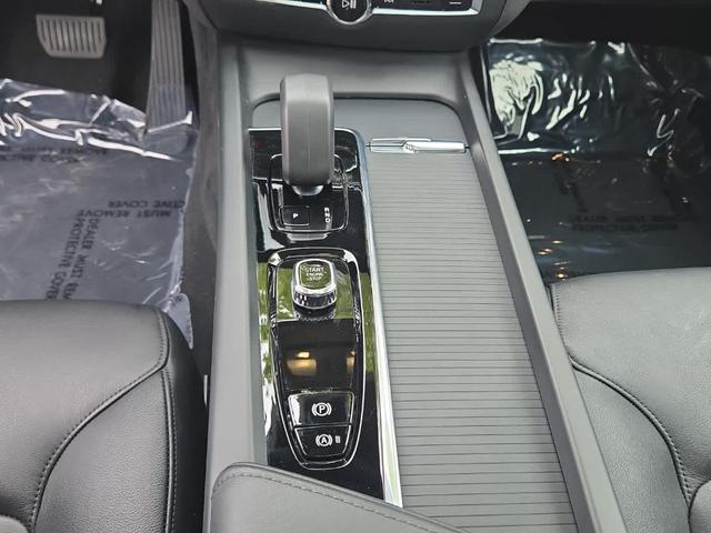 Photo of 2025 Denim Blue Metallic Volvo S60