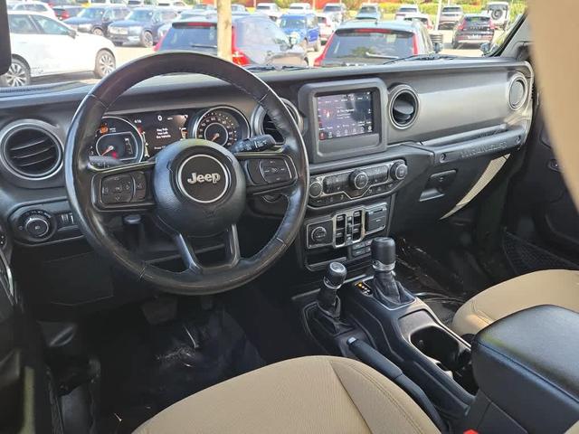 Photo of 2021 Sarge Green Clearcoat Jeep Wrangler Unlimited