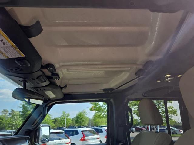 Photo of 2021 Sarge Green Clearcoat Jeep Wrangler Unlimited