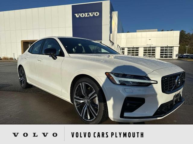 2022 Volvo S60