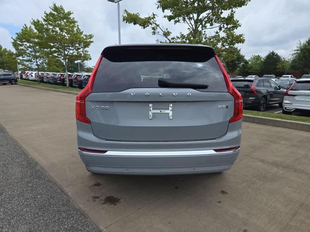 Photo of 2024 Metallic Volvo XC90