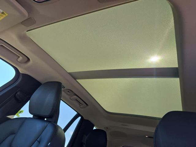 Photo of 2022 Denim Blue Metallic Volvo XC90