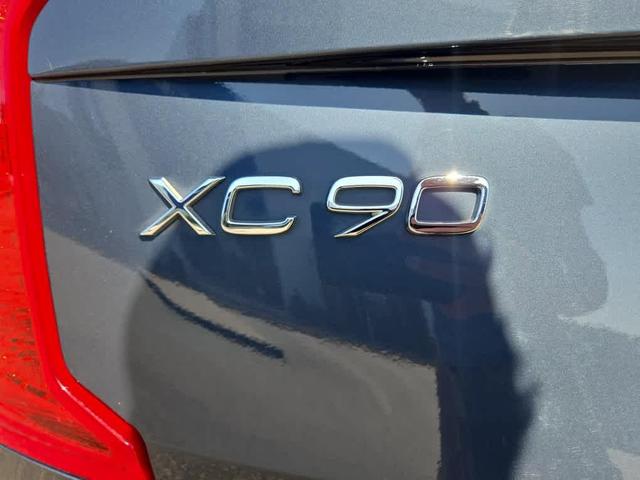 Photo of 2022 Denim Blue Metallic Volvo XC90