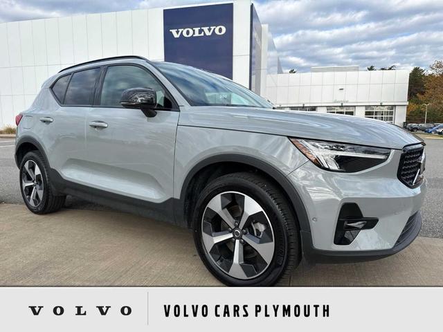 2024 Volvo XC40