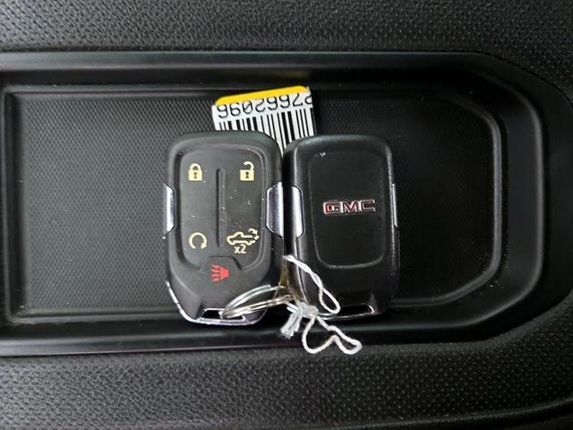 Photo of 2021 Red GMC Sierra 1500