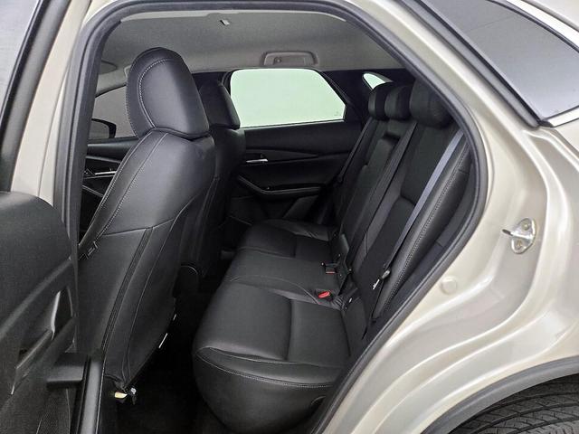 Photo of 2023 Gold Mazda CX-30