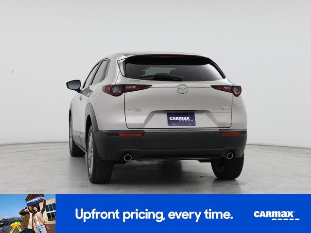 Photo of 2023 Gold Mazda CX-30