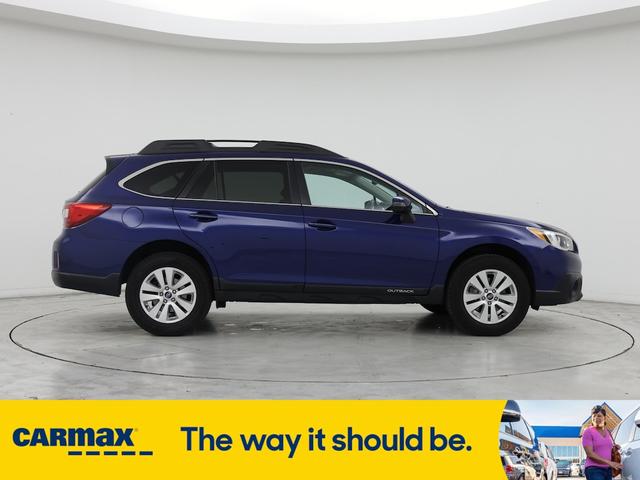 Photo of 2016 Blue Subaru Outback
