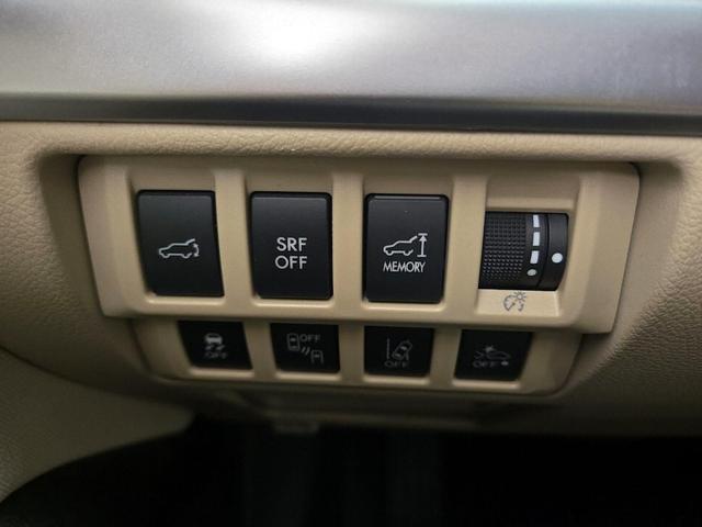 Photo of 2016 Blue Subaru Outback