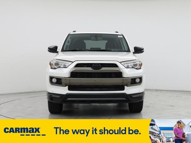 Photo of 2019 White Toyota 4Runner