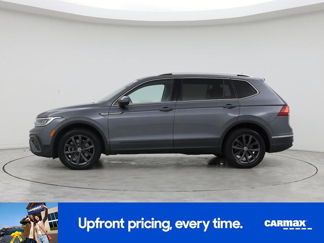 Photo of 2022 Gray Volkswagen Tiguan