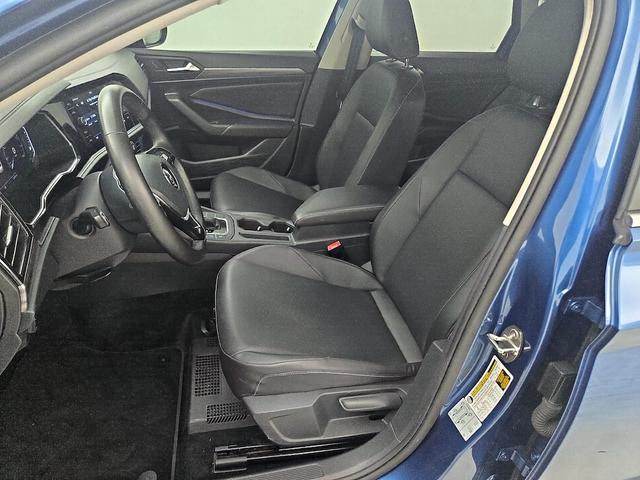 Photo of 2019 Blue Volkswagen Jetta
