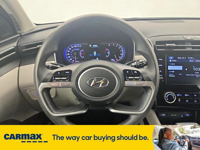 Photo of 2023 Silver Hyundai TUCSON