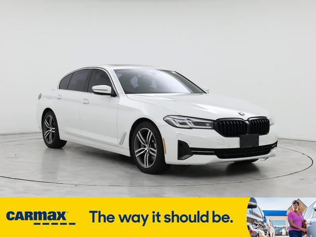 2021 BMW 530