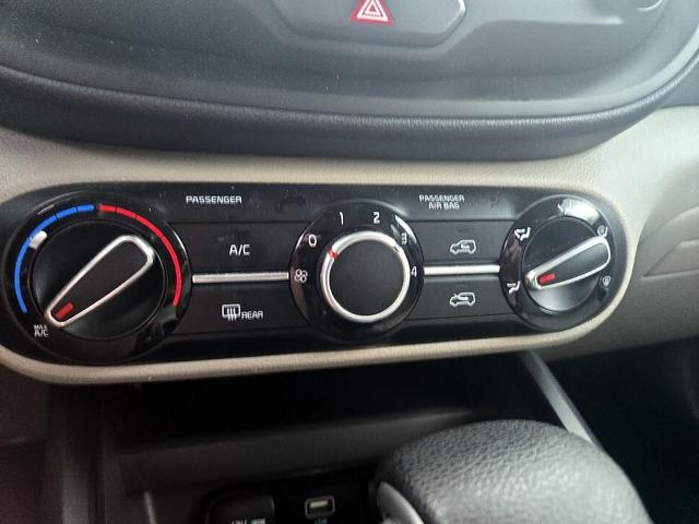 Photo of 2021 Gray Kia Soul