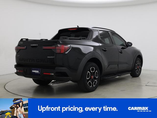 Photo of 2024 Black Hyundai SANTA CRUZ