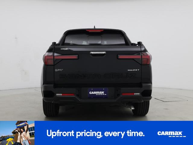 Photo of 2024 Black Hyundai SANTA CRUZ