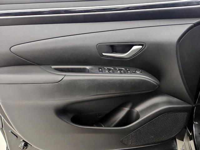 Photo of 2024 Black Hyundai SANTA CRUZ