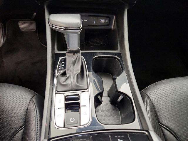 Photo of 2024 Black Hyundai SANTA CRUZ