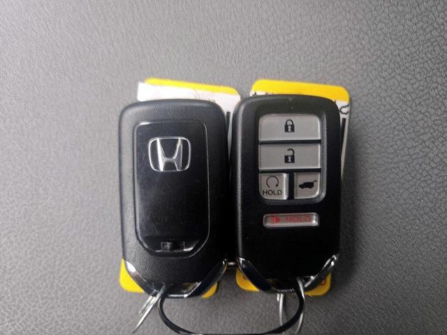Photo of 2021 Silver Honda CR-V