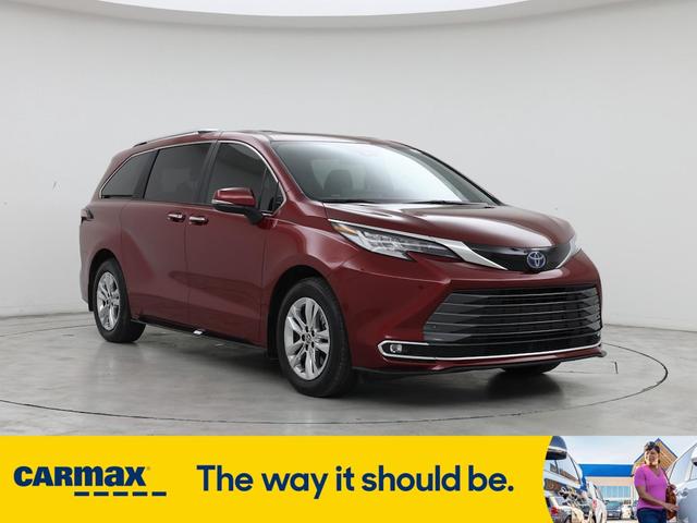 2025 Toyota Sienna