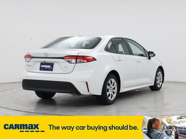 Photo of 2024 White Toyota Corolla