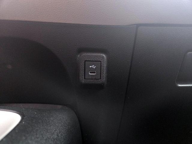 Photo of 2024 White Toyota Corolla