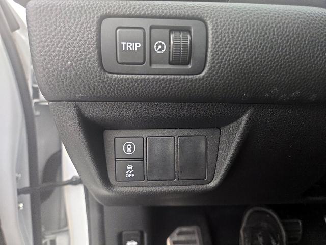 Photo of 2021 White Honda Accord