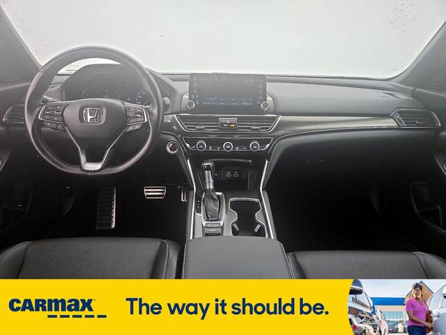 Photo of 2021 White Honda Accord