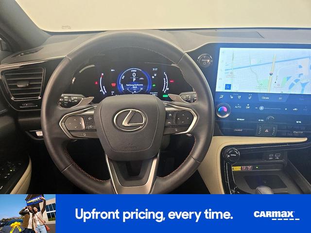 Photo of 2022 Gray Lexus NX 350h