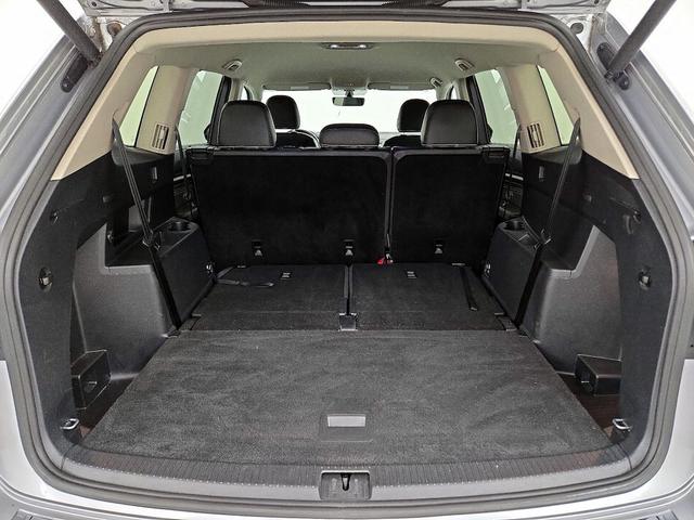 Photo of 2022 Silver Volkswagen Atlas
