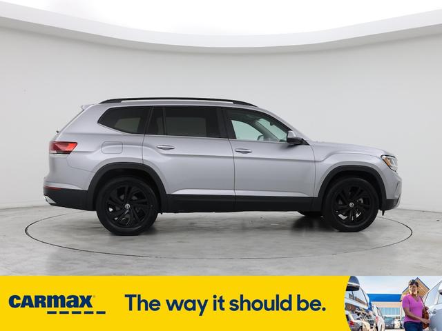 Photo of 2022 Silver Volkswagen Atlas