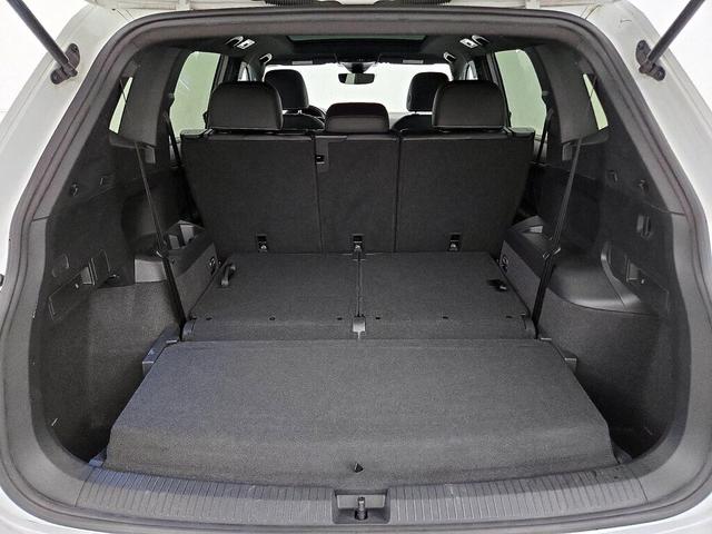 Photo of 2022 White Volkswagen Tiguan