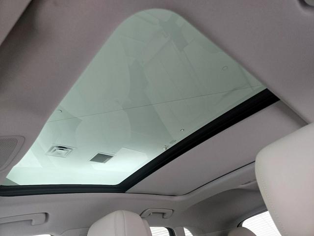 Photo of 2020 White Audi Q3