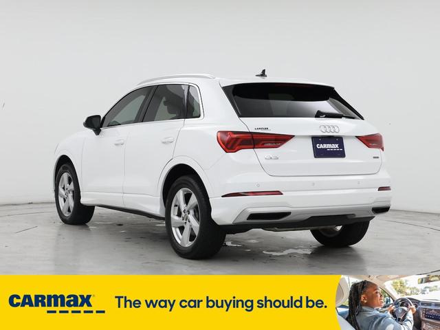 Photo of 2020 White Audi Q3