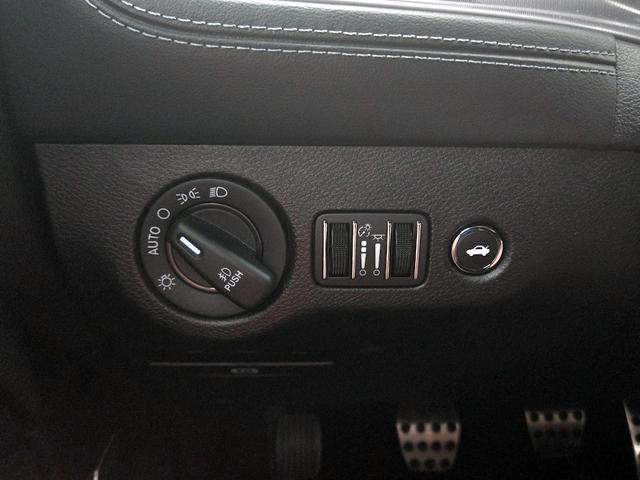 Photo of 2023 Blue Dodge Challenger