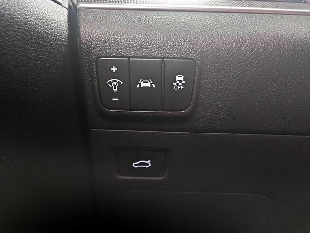 Photo of 2024 Gray Kia K5
