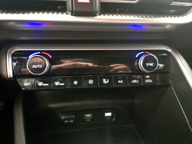 Photo of 2024 Gray Kia K5
