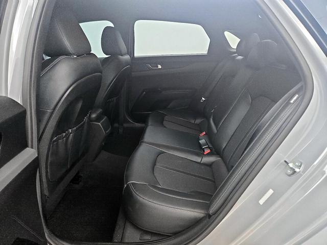 Photo of 2024 Gray Kia K5