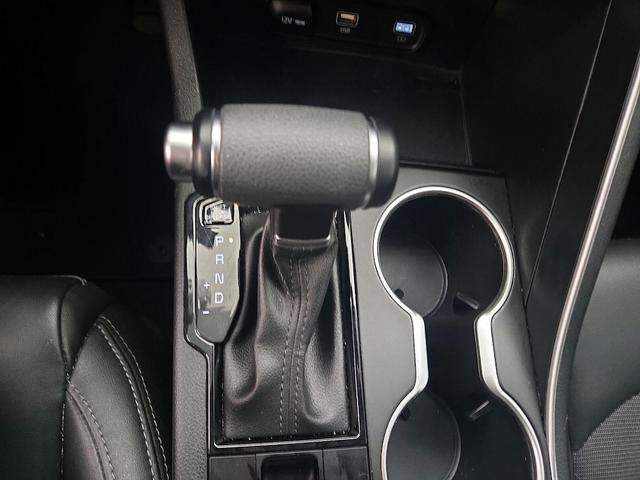 Photo of 2024 Gray Kia K5
